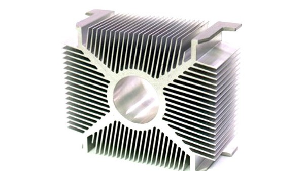 CNC鋁（lǚ）合金電（diàn）子散熱器