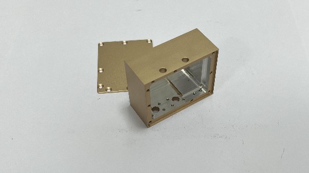 鋁合金CNC加工的原理與（yǔ）優點是什麽（me）？